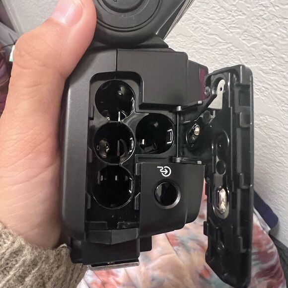 Nikon SB-600 Speedlight Flash (2004-2010) - Picture 13 of 16